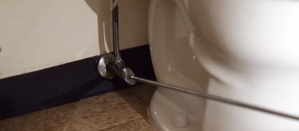 Acoustic probe on a toilet supply valve in a newer Plant City home